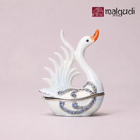 White Swan enamel trinket box, Jewelry organizer, Hand painted